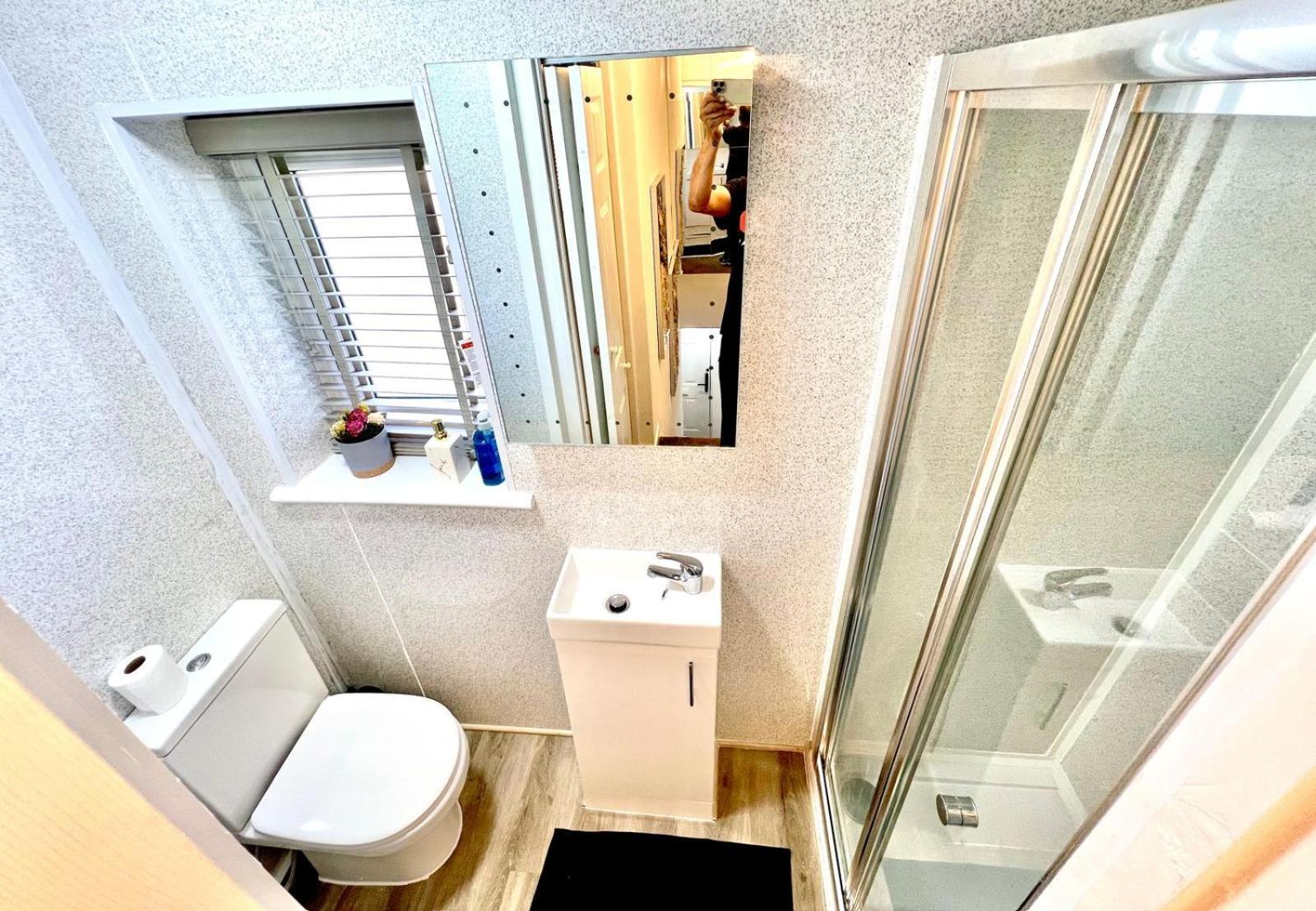 Home Away From Home Bury  Eksteriør bilde